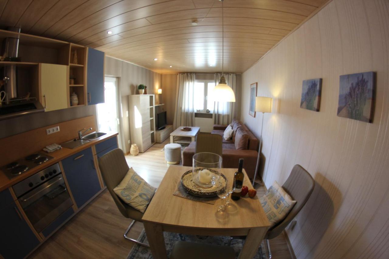 Weinstube Bycastors Hotel Treis-Karden Kültér fotó